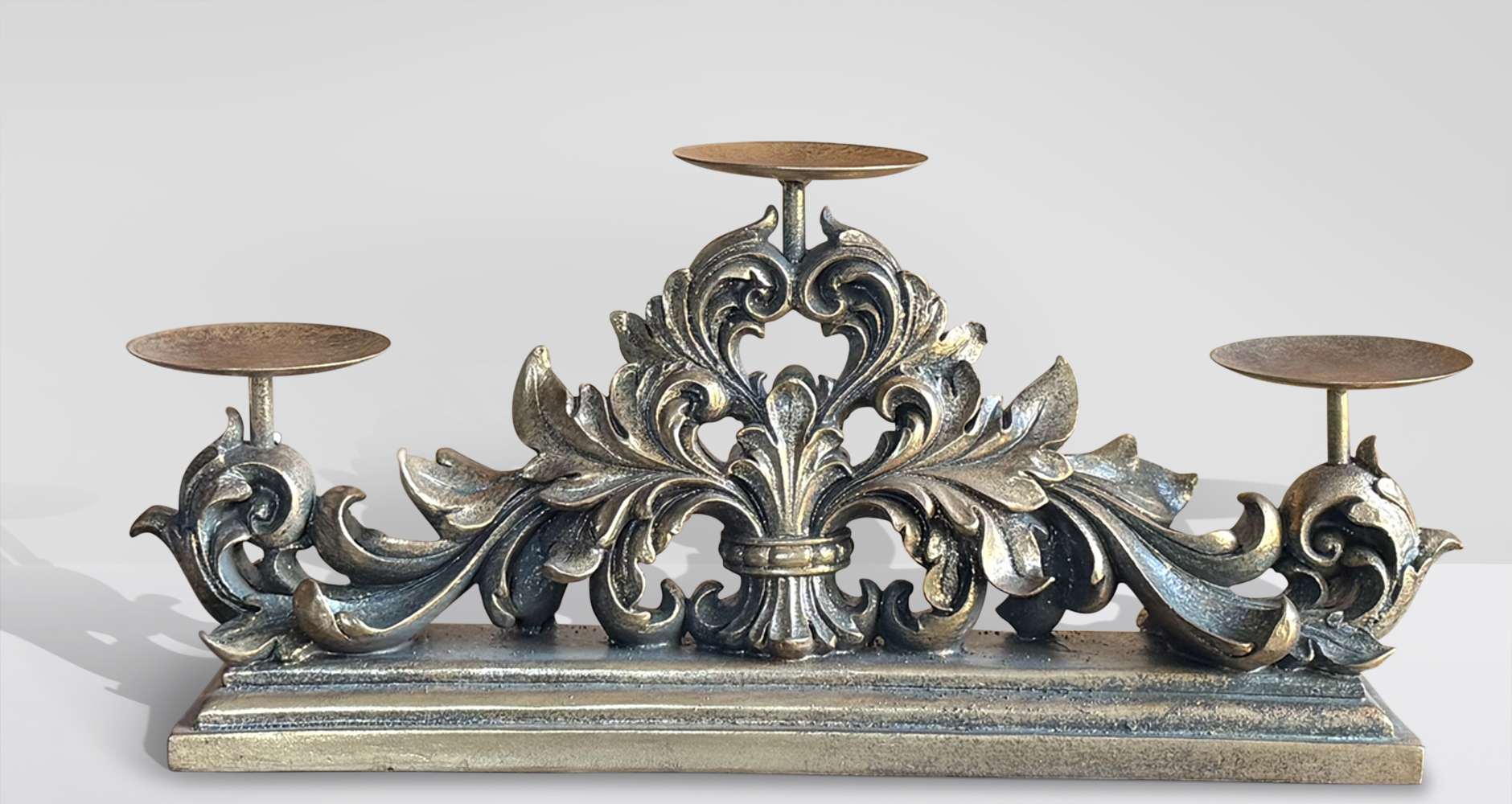 Chandelier baroque triple Or antique
