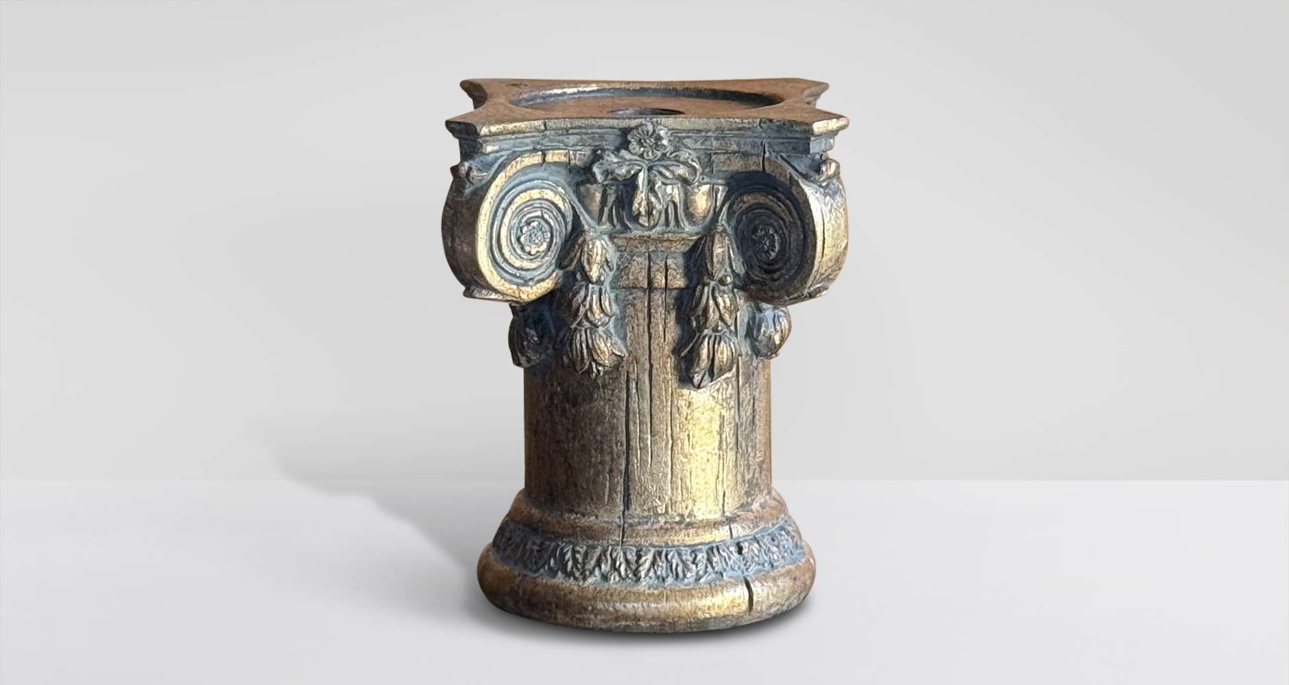 Chapiteau-bougeoir Or foncé